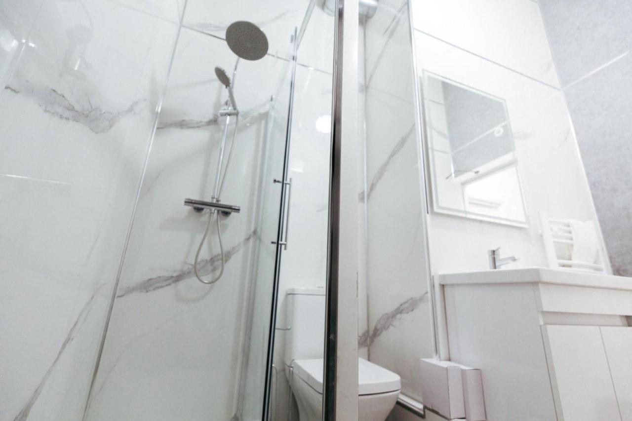 Stylish Comfort In London Finchley Esterno foto